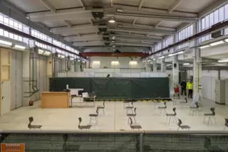 Ein Überblick über die Halle, in der das Impfzentrum eingerichtet ist. 
