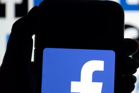 Ihr Vorgehen gegen Internetriesen wie Facebook hat die EU-Kommission jetzt verschärft. 