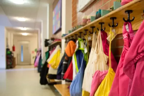 „Nur die Kinder sollen in die Kita kommen, die zu Hause nicht betreut werden können“, appellieren die Träger der Kindertagesstät