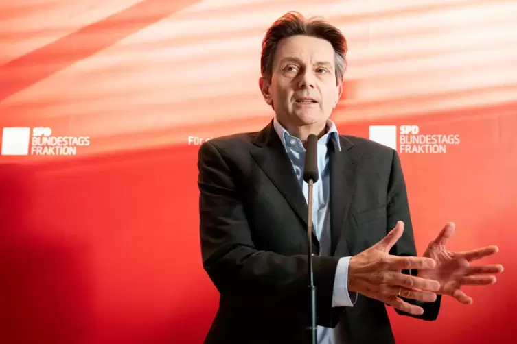 Ein „Mann des Ausgleichs“ – und mit festen Prinzipien. SPD-Fraktionschef Rolf Mützenich steht für einen linken Kurs seiner Parte