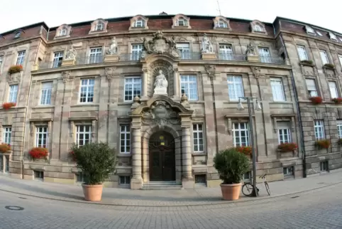 Stadthaus Speyer: Der Betrieb ist eingeschränkt. Stadthaus Speyer: Der Betrieb ist eingeschränkt.