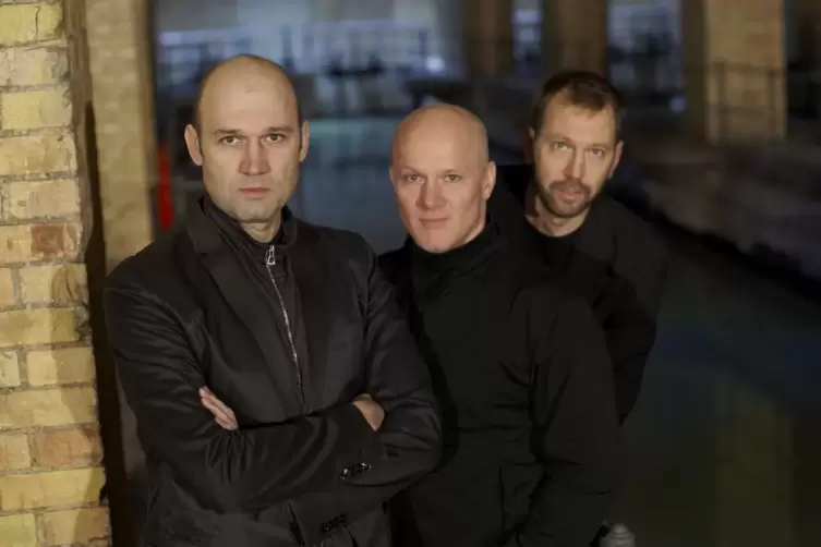 Martin Wagner, Andreas Neubauer und Hans Höhn treten abwechselnd als „Tango Transit“ und „Engelrausch“ auf.