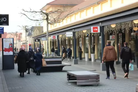 Noch geht es relativ übersichtlich im Outlet Center Roppenheim zu. Dies könnte sich am Wochenende ändern. 