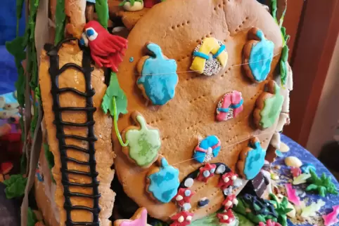 Sieger-Lebkuchen: Ein Wohnfass, das tauchen kann. Sieger-Lebkuchen: Ein Wohnfass, das tauchen kann.