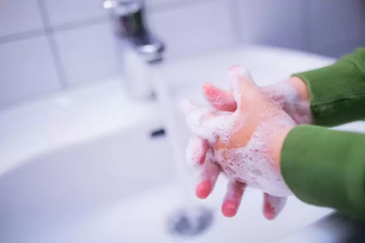 H&auml;ndewaschen &ndash; wie geht das nochmal? Also so richtig? Offenbar gab es einige, die im Fr&uuml;hjahr erstmal im Internet nach einer Anl