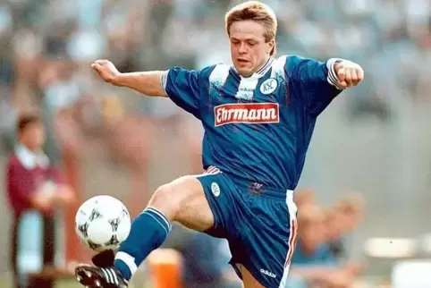 Im Trikot des Karlsruher SC bestritt Gunther Metz 286 Spiele in der Bundesliga.
