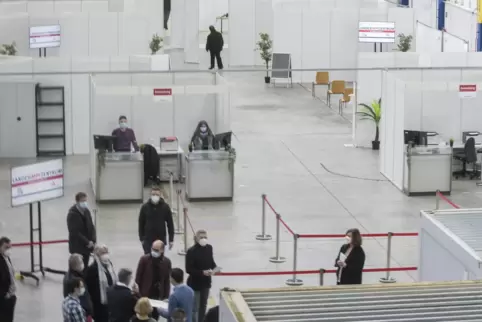 Das Impfzentrum in Kaiserslautern bei einer Präsentation kurz vor Weihnachten. 