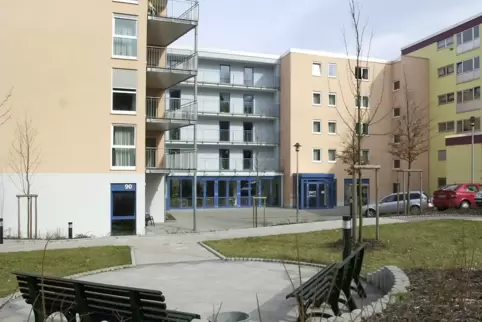 Zwei Bewohner aus dem Seniorenwohnheim Johanna Stein sind verstorben.