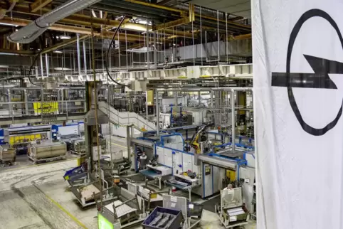 Am Opel-Standort in Kaiserslautern wird eine große Batteriezell-Fertigung entstehen. Das Foto zeigt einen Blick in die Opel-Prod