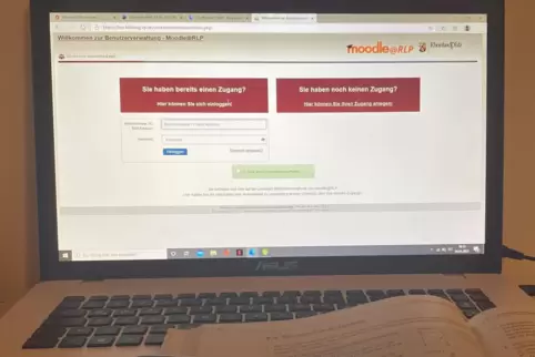 Zumindest einen Teil der Probleme bezüglich der Moodle-Plattform habe man jetzt lösen können, sagen die Techniker.