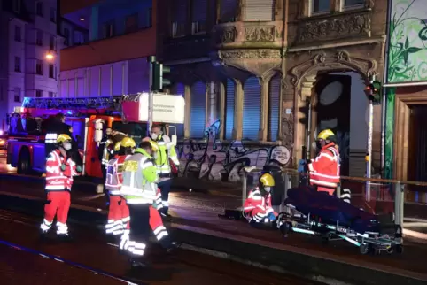 Bei dem Brand starb ein Mann. Weitere Personen wurden nicht verletzt.