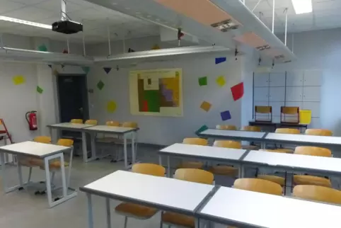 Die Klassenräume bleiben länger leer.