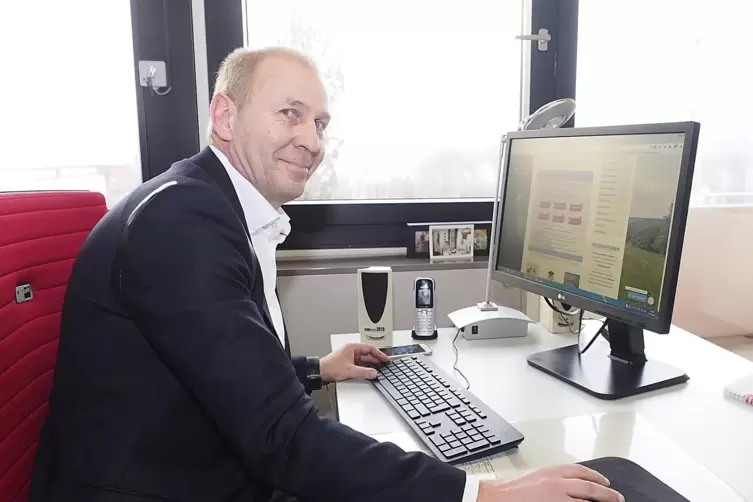 Am Freitagmorgen dauerte es mehrere Minuten, bis IGS-Leiter Thomas H&ouml;chst &ndash; hier ein Foto von 2017 &ndash; auf Moodle auf einen seiner