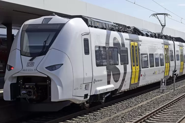 Die neuen Mireo-Triebwagen fahren schon östlich von Heidelberg und ab Ende 2021 auch westlich von Mannheim auf der Linie über Lu