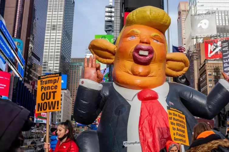 Anti-Trump-Demonstration auf dem New Yorker Times Square.