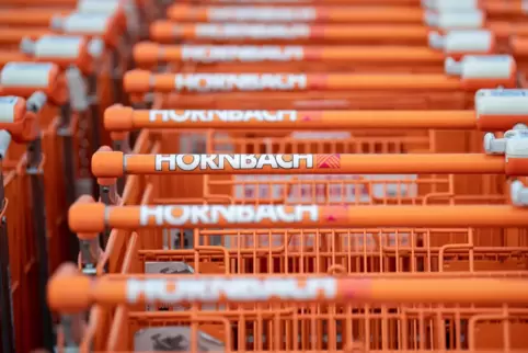 Baumärkte weichen in der Krisenzeit auf Bestell- und Abholverfahren aus.