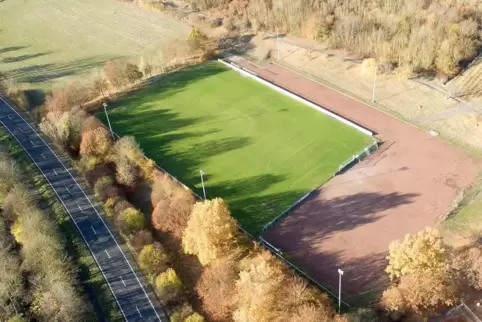 Was lange währt, wird endlich umgesetzt: In diesem Jahr soll das Kleinfeld an der Zellertalschule seinen Kunstrasenbelag bekomme