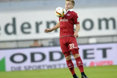 Läuft künftig wieder im Trikot seines Herzensvereins 1. FC Kaiserslautern auf: Jean Zimmer. 