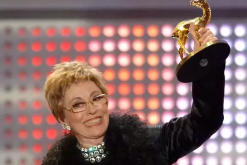 2005 erhielt Caterina Valente in München einen Ehrenbambi für ihr Lebenswerk. Es war ihr bis heute letzter öffentlicher Auftritt