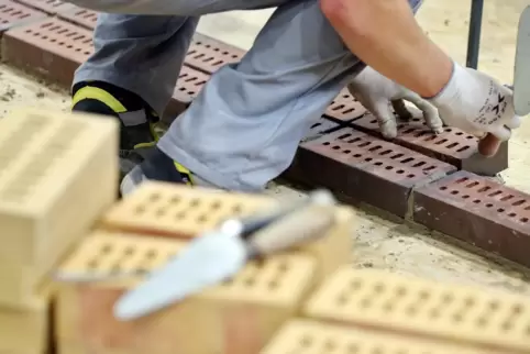 Handwerker zur Zusammenarbeit zu bringen ist das Ziel einer Bobenheim-Roxheimer Initiative. 