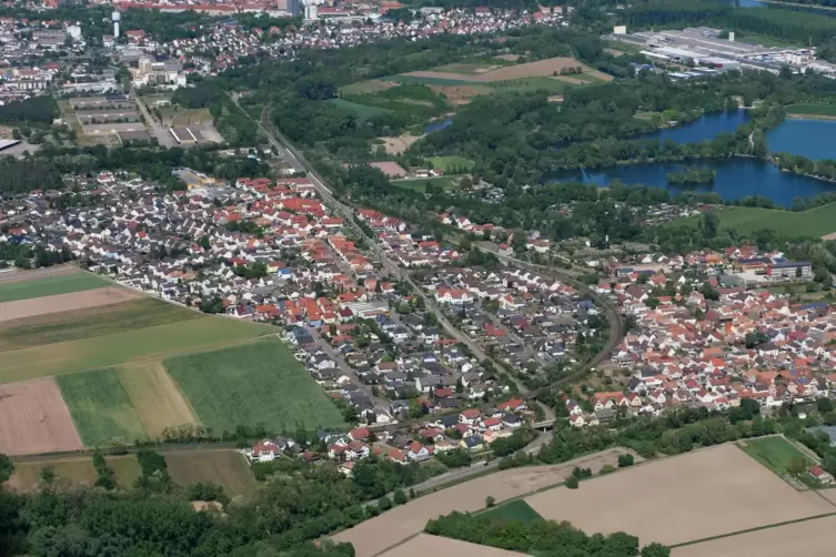 Im Germersheimer Stadtteil Sondernheim sollen Bauplätze erschlossen werden . 