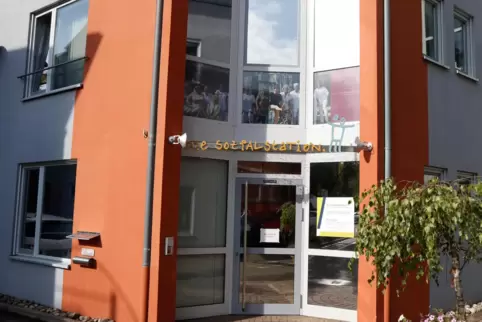 Auch in der Ökumenischen Sozialstation in Rockenhausen wird viel über die Impfung diskutiert. Geschäftsführer Norbert Pasternack