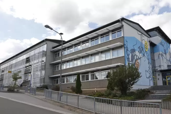 Die Realschule plus in Winnweiler. Die Realschule plus in Winnweiler.