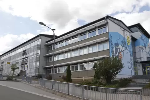 Die Realschule plus in Winnweiler. Die Realschule plus in Winnweiler.
