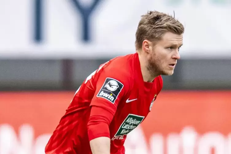 Will spielen und seinem FCK helfen: Rückkehrer Jean Zimmer. 