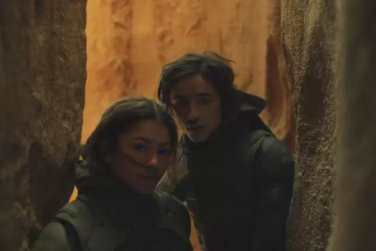 &bdquo;Deine blauen Augen...&ldquo;: Die Schauspieler Zendaya und Timoth&eacute;e Chalamet in &bdquo;Dune&ldquo;.