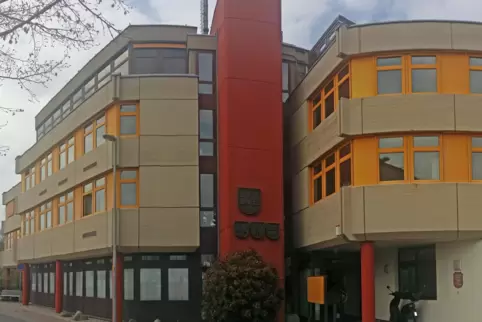 Im Dannstadt-Schauernheimer Rathaus wird sich einiges tun. Das Gebäude wird saniert und erweitert. 