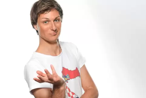 Boris Stijelja will im April mit seinem dritten Comedy-Solo-Programm „Viagra hält die Blumen frisch" Premiere in Deidesheim feie