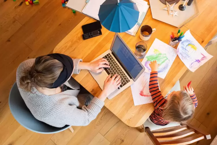 Wo man lebt, arbeitet man auch: Das Homeoffice ver&auml;ndert alles. 