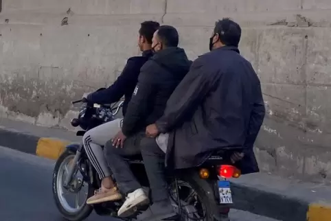 Alles etwas anders: Eine Motorradfahrt in Kairo.