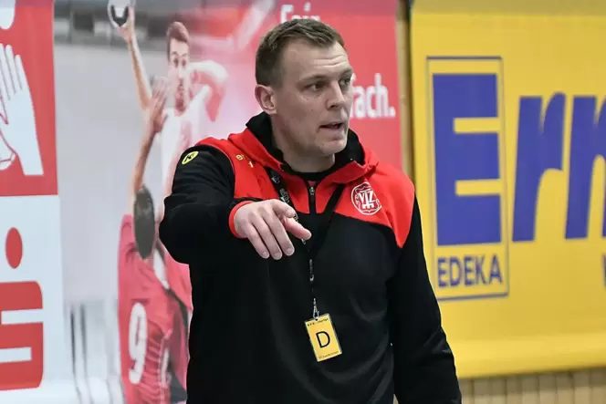 Nimmt mit seinem Team eher nicht an Aufstiegsspielen teil: Philip Wiese, Trainer des Männer-Oberligisten VT Zweibrücken-Saarpfal Nimmt mit seinem Team eher nicht an Aufstiegsspielen teil: Philip Wiese, Trainer des Männer-Oberligisten VT Zweibrücken-Saarpfal