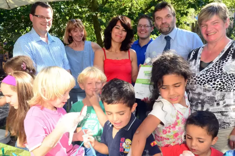 2013: Besuch bei den Nachwuchsforschern in der Kindertagesst&auml;tte St. Elisabeth.