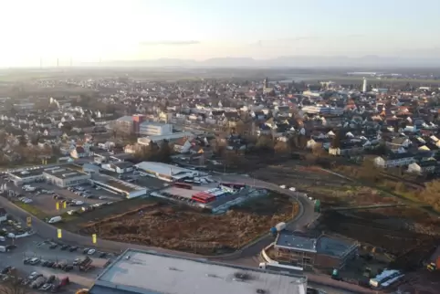 Das Gewerbegebiet „Östlich der Lauterburger Straße“ wird bis zum Jahresende deutlich voller sein. 