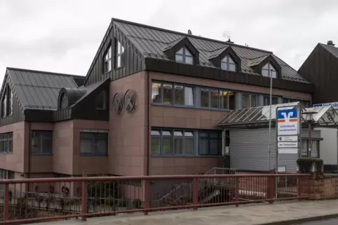 In der Hauptstelle der Volksbank Lauterecken werden einige Räume umgebaut. 