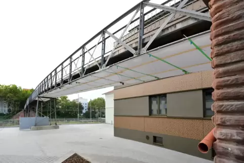 Muss saniert werden: die „Viadukt“ oder „Schipka-Pass“ genannte Brücke, die Bahnhof- und Burgstraße verbindet. 