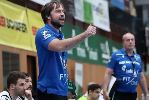 Daumen hoch: Ceven Klatt freut sich schon auf die besondere Atmosphäre bei den Heimspielen der Eulen Ludwigshafen in der Friedri