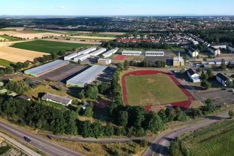 Ausgangspunkt für eine Landesgartenschau: Der Bereich südlich der früheren Sportanlagen der Kaserne soll neugestaltet werden.