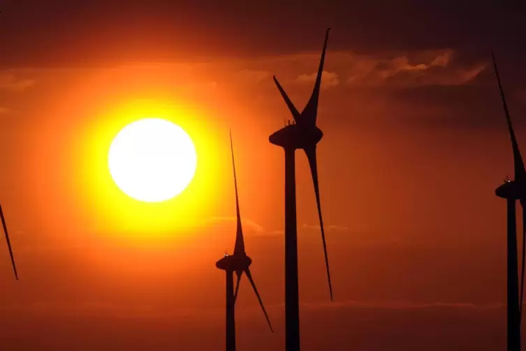 Mehr Strom aus Windkraft zu erzeugen gilt als eine Maßnahme, um den Klimawandel aufzuhalten.