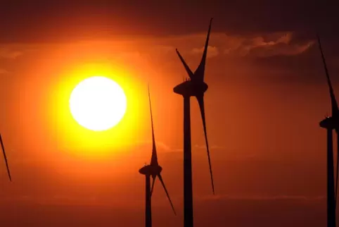 Mehr Strom aus Windkraft zu erzeugen gilt als eine Maßnahme, um den Klimawandel aufzuhalten.