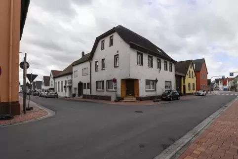 Die Ecke Mörscher Straße/Theodor-Heuss-Straße. Zwei Jahre hat es gedauert, beide Straßen auszubauen.