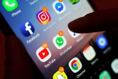 Schlimmer als jeder Horrorfilm: Kommentare lesen bei Facebook oder Instagram. 