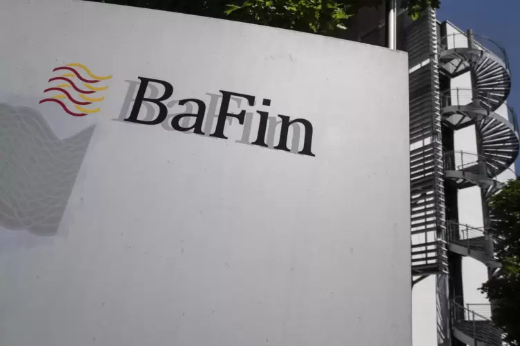  Die Bundesanstalt für Finanzdienstleistungsaufsicht, kurz: Bafin, mit Sitz in Frankfurt werden seit Monaten Versäumnisse bei de