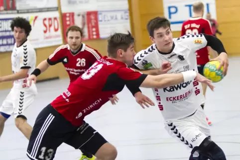 Wirft schon lange seine Tore in der Pfalz: Jakub Balaz (am Ball).