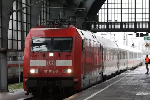 Ab 8. Februar fahren drei Intercity-Züge der Linie von Karlsruhe (Foto) nach Nürnberg schon ab Wörth. Einsteigen kann man dort a