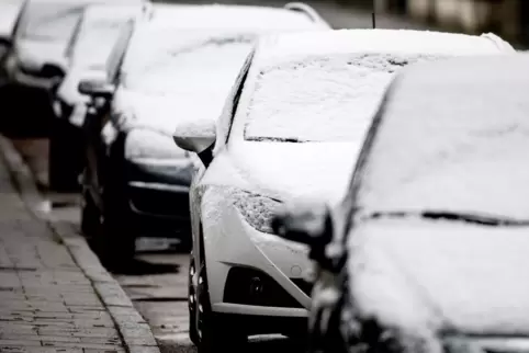 Bei der Parkplatzwahl sollten Fahrer flache Lagen bevorzugen. 