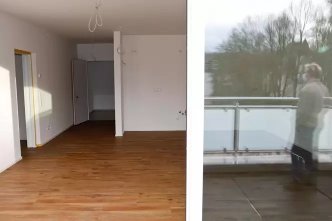 Über 50 bis 90 Quadratmeter Wohnfläche verfügen die in der Kreuznacher Straße entstandenen barrierefreien Wohnungen. Zwar stehen Über 50 bis 90 Quadratmeter Wohnfläche verfügen die in der Kreuznacher Straße entstandenen barrierefreien Wohnungen. Zwar stehen